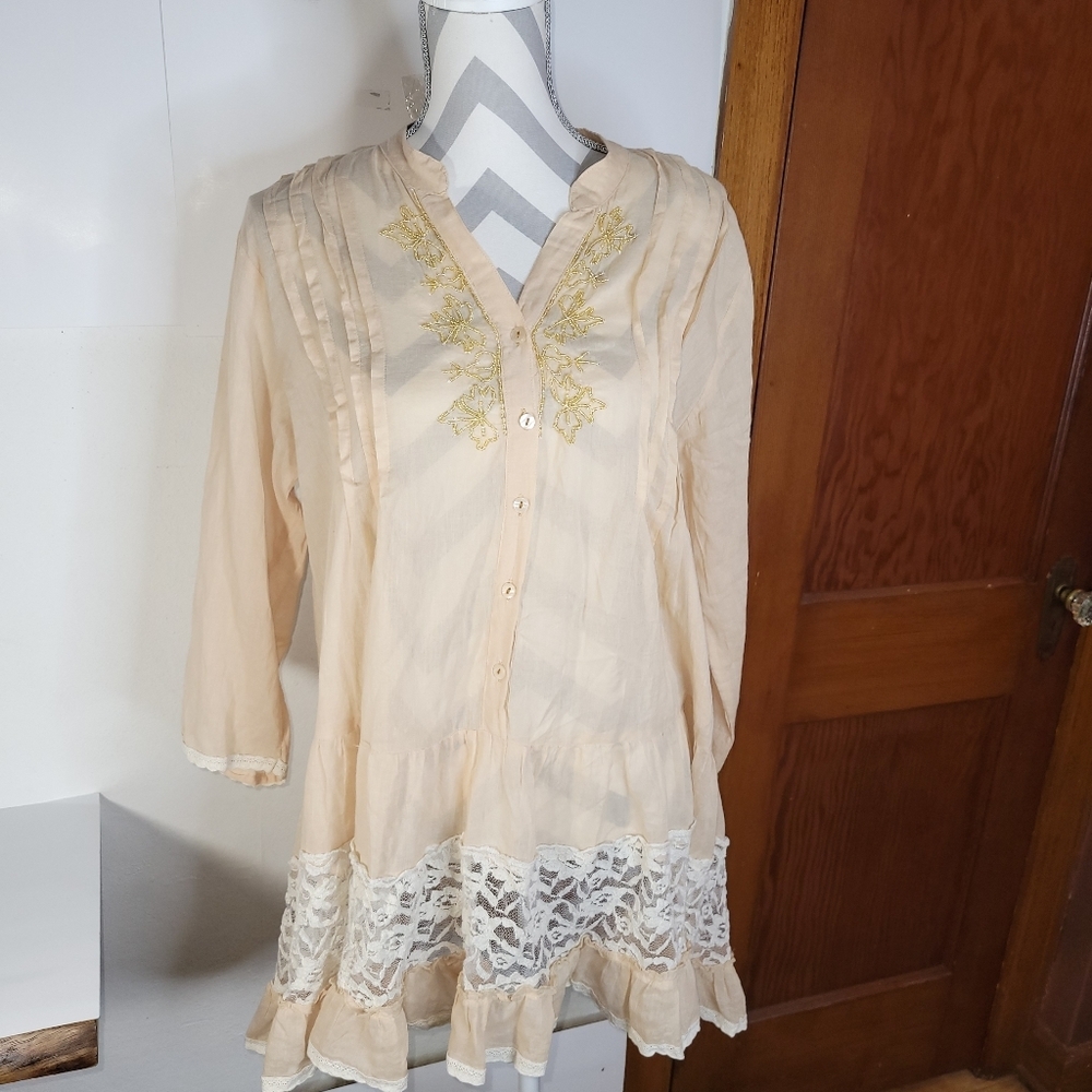 NWT Womens Sumitra Cotton long Blouse Lace and Beading Peach/Ecru one size